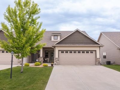 2454 Superior Ln NW, Rochester, MN, 55901
