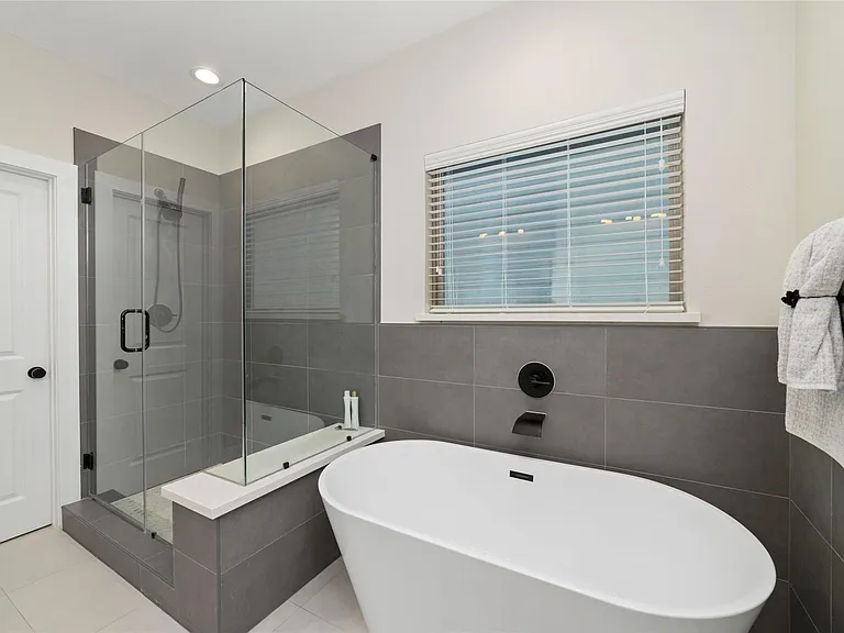 3705 Creekmont Green Ln — Photo 24