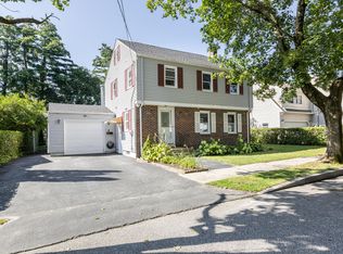 15 Anson Rd, Portland, ME 04102