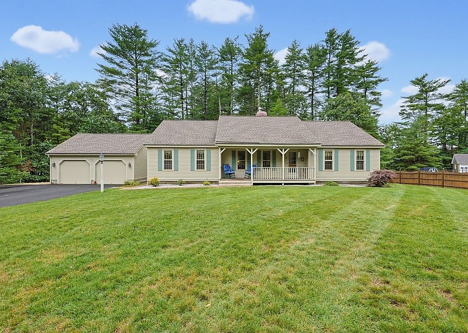 1st image of 14 Pheasant Ridge Rd