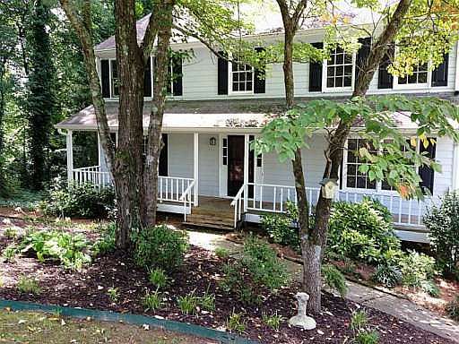 2nd image of 3910 Camrose Ct