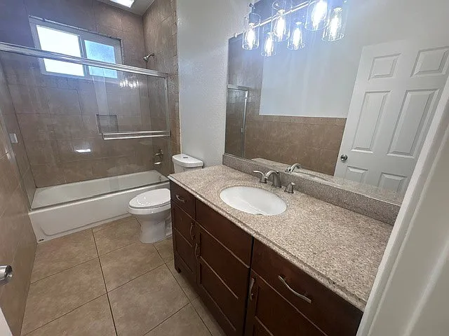 2828 E 70th St #2828 — Photo 7