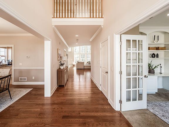 4th image of 2958 Creekwood Estates Dr