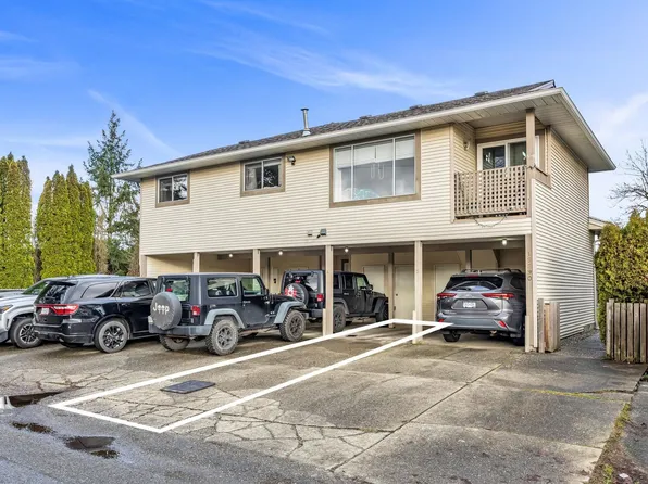 19690 56th Ave #4, Langley, BC V3A 3X6