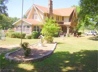 1448 Kaylor Rd, Mountain Grove, MO 65711