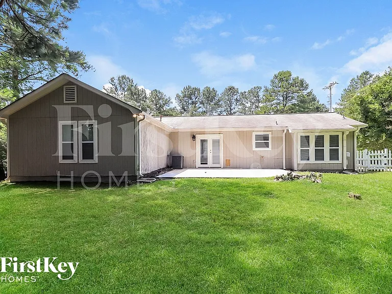 3247 Palomino Dr — Photo 15