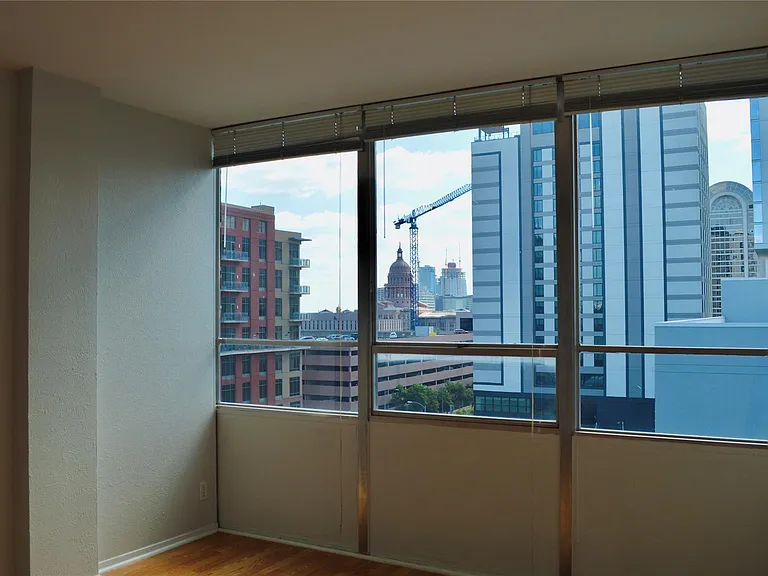 1800 Lavaca St #807 — Photo 4