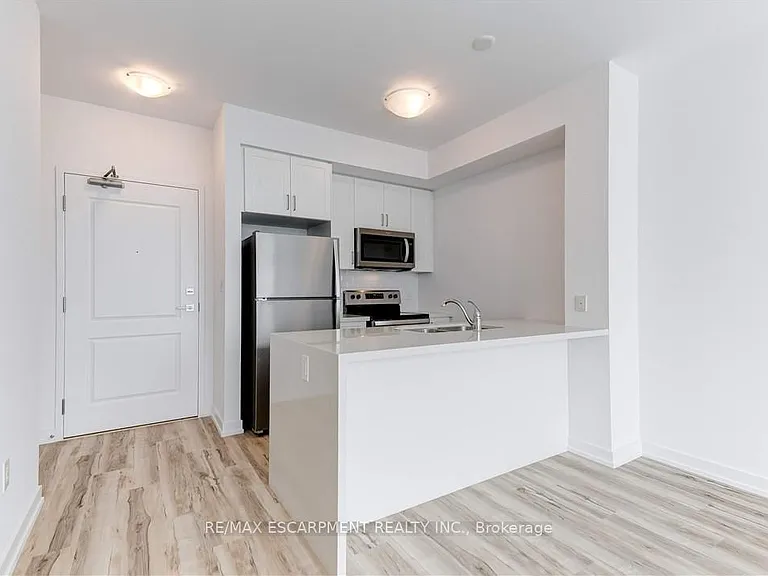 450 Dundas St E #1204 — Photo 29