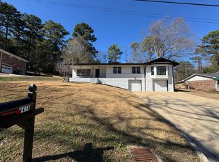 1416 29th Ave N, Hueytown, AL