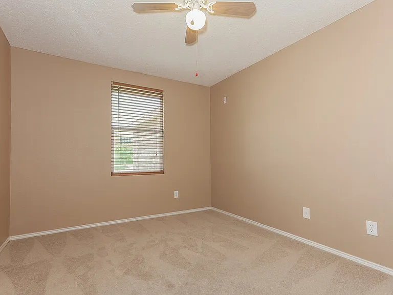 2128 Panorama Ln — Photo 10