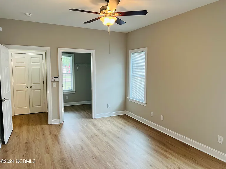 431 Branchwood Dr — Photo 13