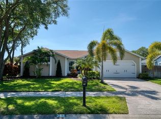 265 Overstreet Ct, Palm Harbor, FL 34683