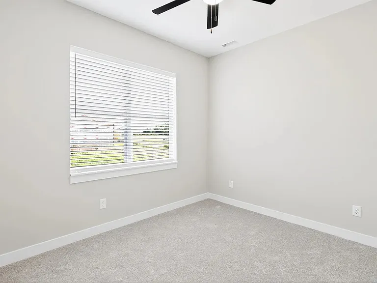 1774 Creekside Ct — Photo 12