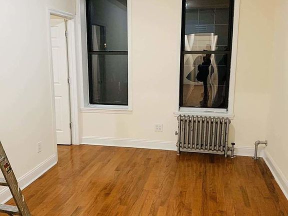 4th image of 3426 Steinway St APT 17