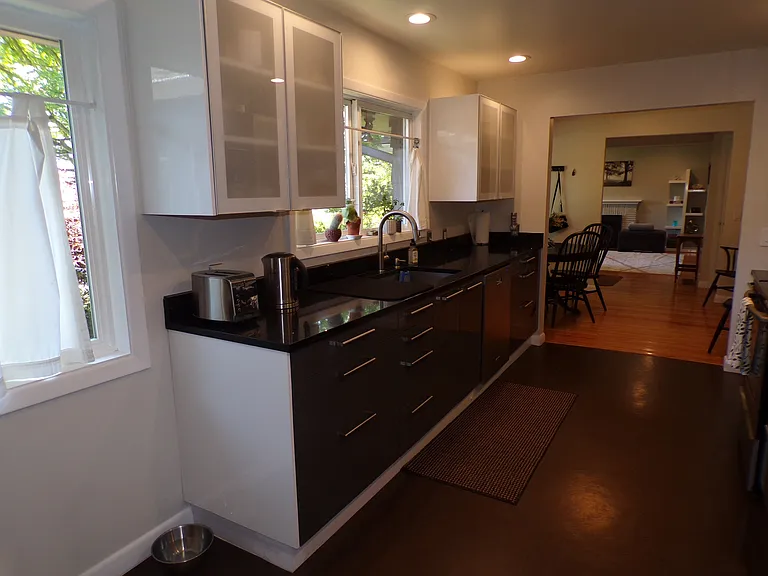 6331 SW Wilbard St — Photo 17