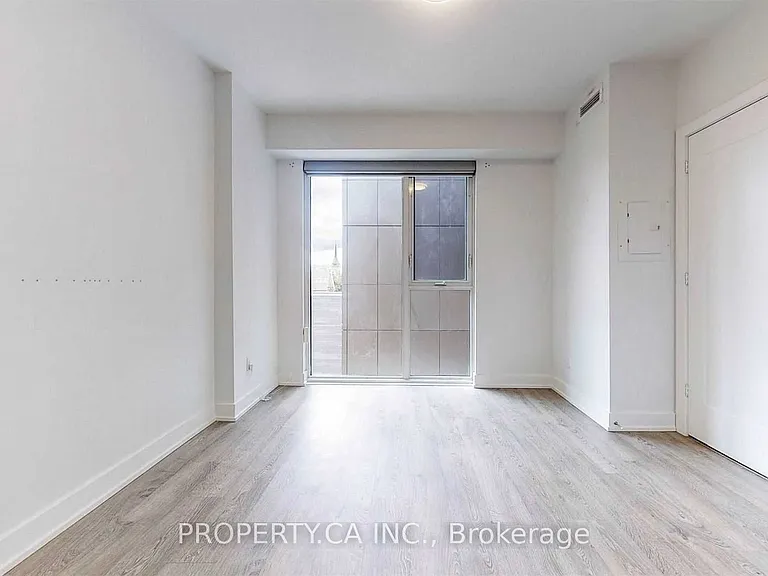 80 Vanauley St #315 — Photo 10