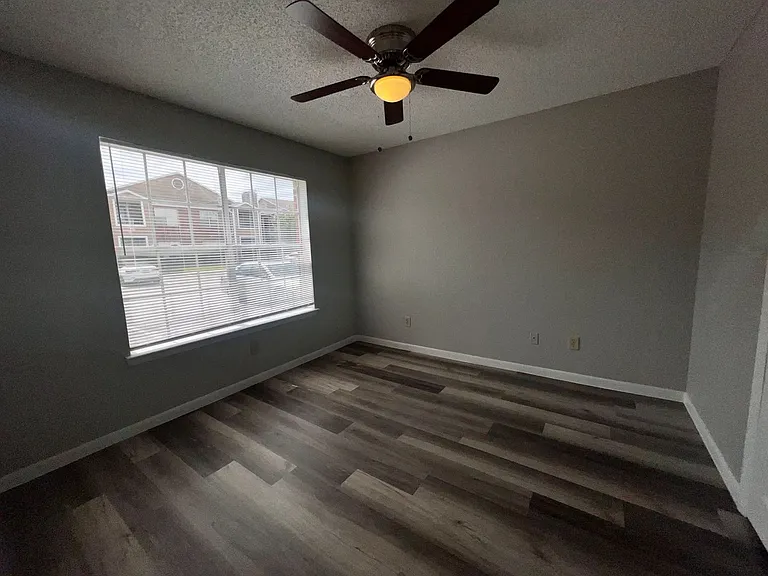 4355 Perkinshire Ln #M-104 — Photo 17