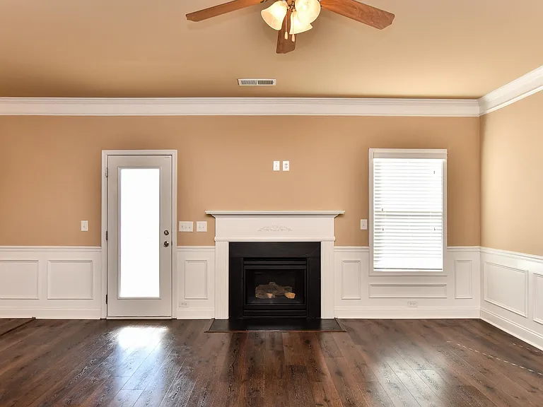 38 Ramapo Ct — Photo 14
