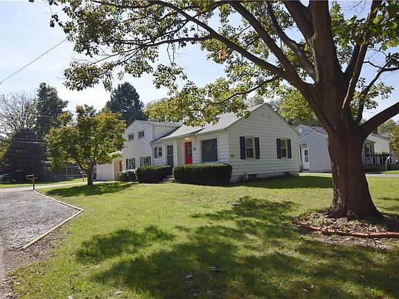 2nd image of 1831 E 66th St