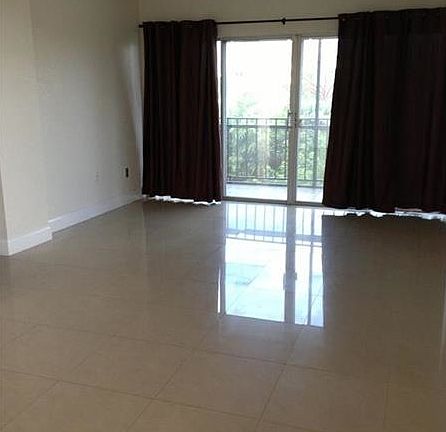 2nd image of 8887 Fontainebleau Blvd APT 305