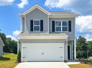 7306 Pine Run Ln, Owens Cross Roads, AL 35763