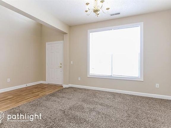 4th image of 242 Brookview Dr