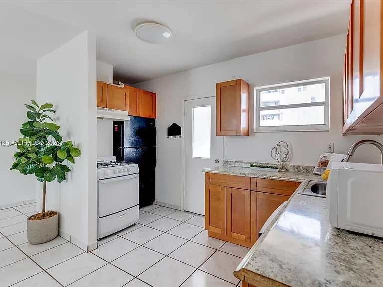 1300 Lincoln Rd #B802 — Photo 20