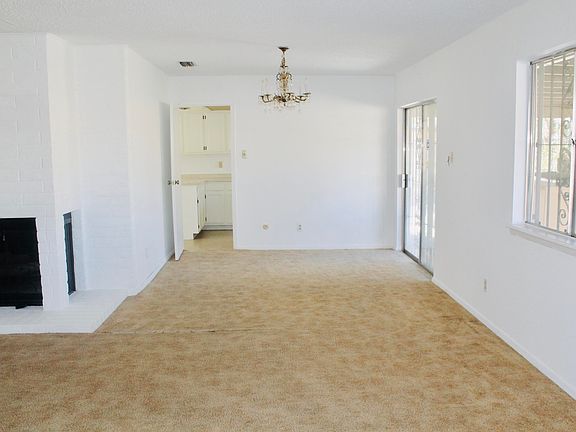 5th image of 10651 Park View Cir