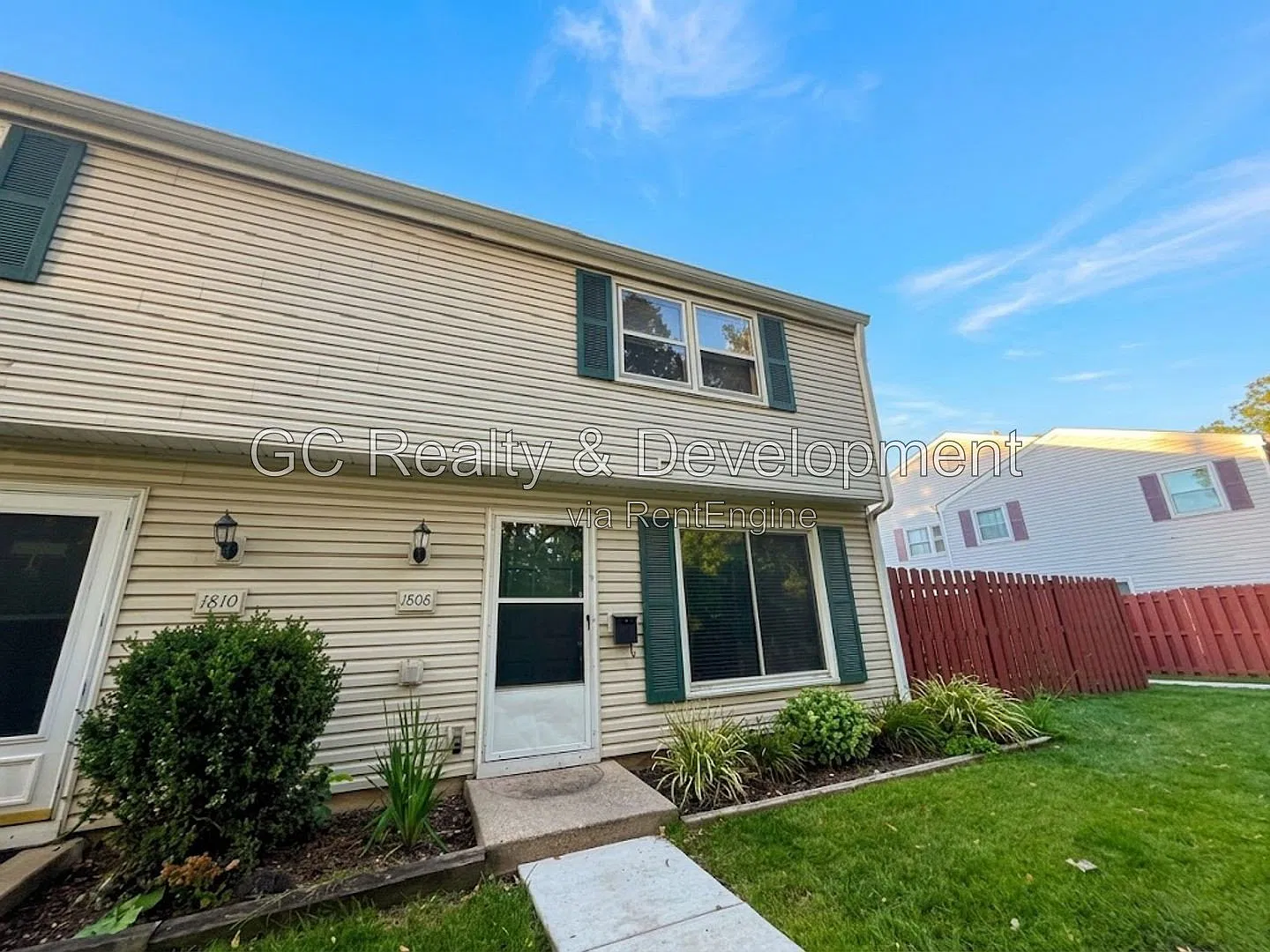 2 bed, 1.0 bath, 950 sqft, $1,795 — Photo 1