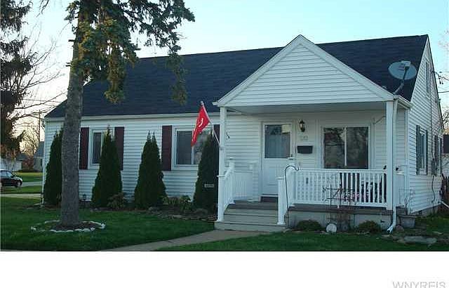 1st image of 120 Rogers Dr