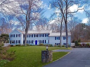 245 Turtle Back Rd, New Canaan, CT 06840