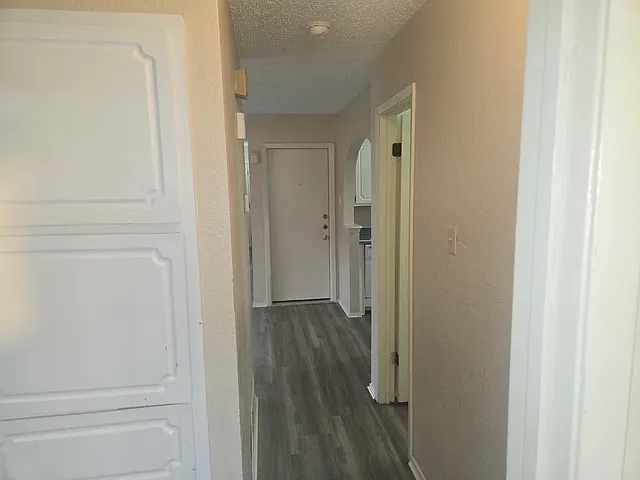 2101 Coach Dr — Photo 10