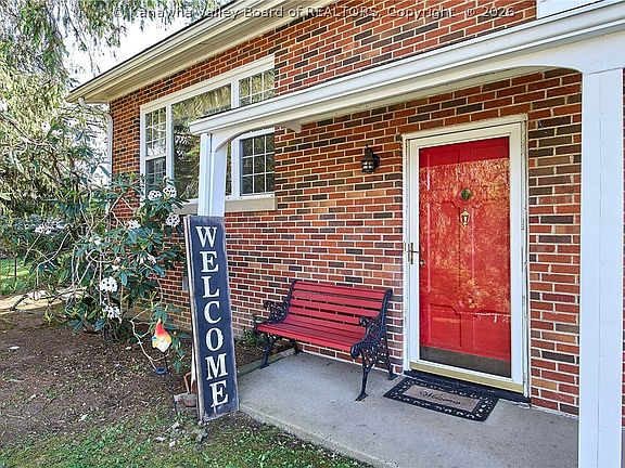 2nd image of 212 Branchfield Dr