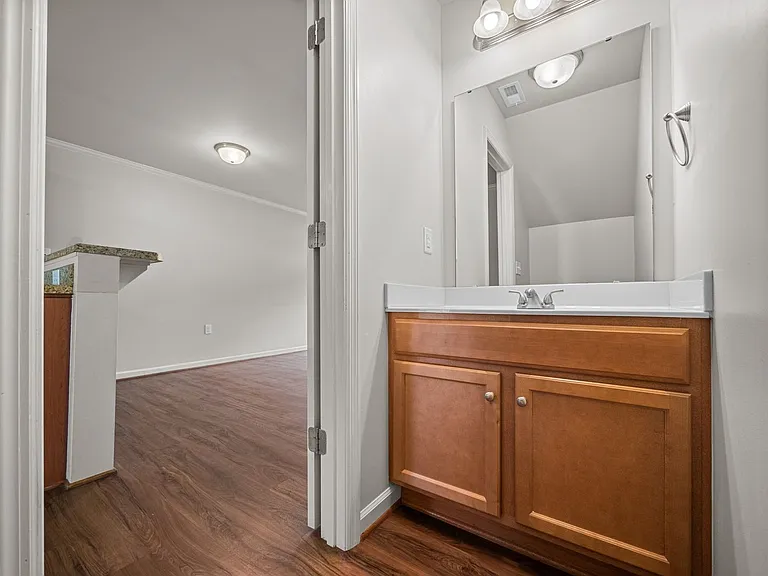 401 Sullivan Loop Rd — Photo 8