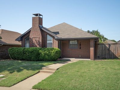 1810 Water Oak Dr, Lewisville, TX, 75067