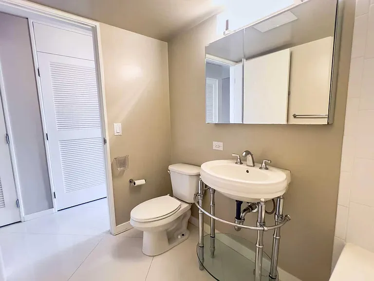 1288 Kapiolani Blvd #4408 — Photo 28