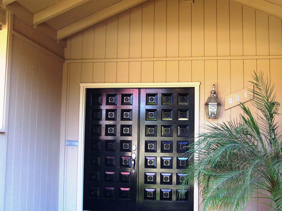 Double Door Entry