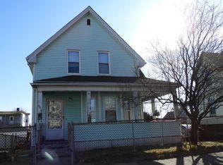 101 Ashland St, Lynn, MA 01905