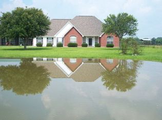 261 Davis Rd, Picayune, MS 39466