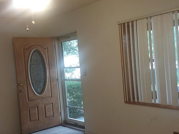 2nd image of 5864 Wiltshire St