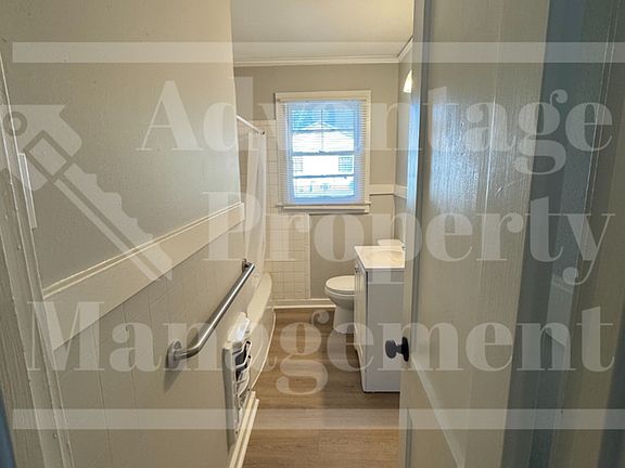 5th image of 5101 Alpha St