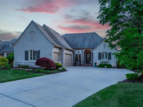 13912 Nicklaus Dr, Overland Park, KS 66223