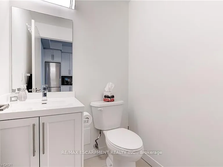 2087 Fairview St #2101 — Photo 13