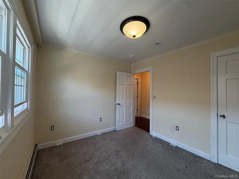 422 E Chester St #2 — Photo 15