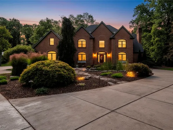 4219 Olde Charted Trl, Poland, OH 44514