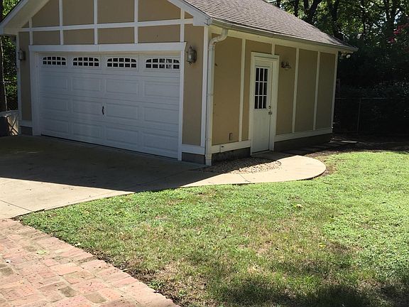5th image of 3001 Blakemore Ave
