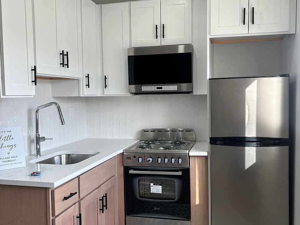1st image of 32-33 Providence St #4E