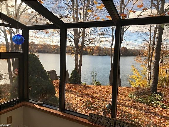 5th image of 1538 Lake Crest Dr