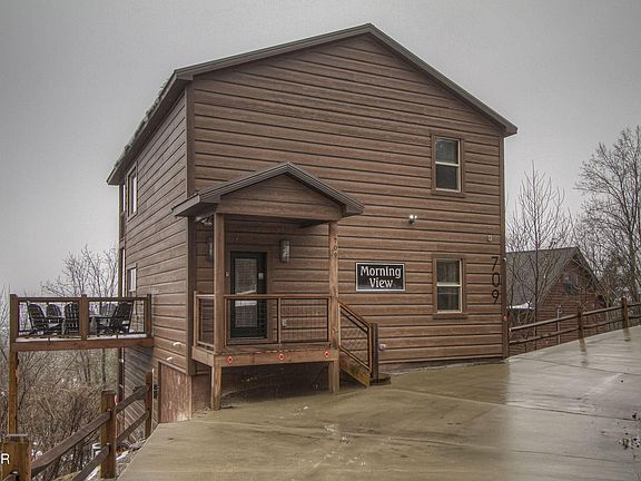 2nd image of 709 Deerfoot Dr