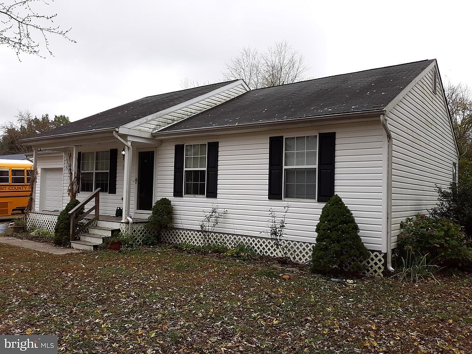 1st image of 307 Central Dr